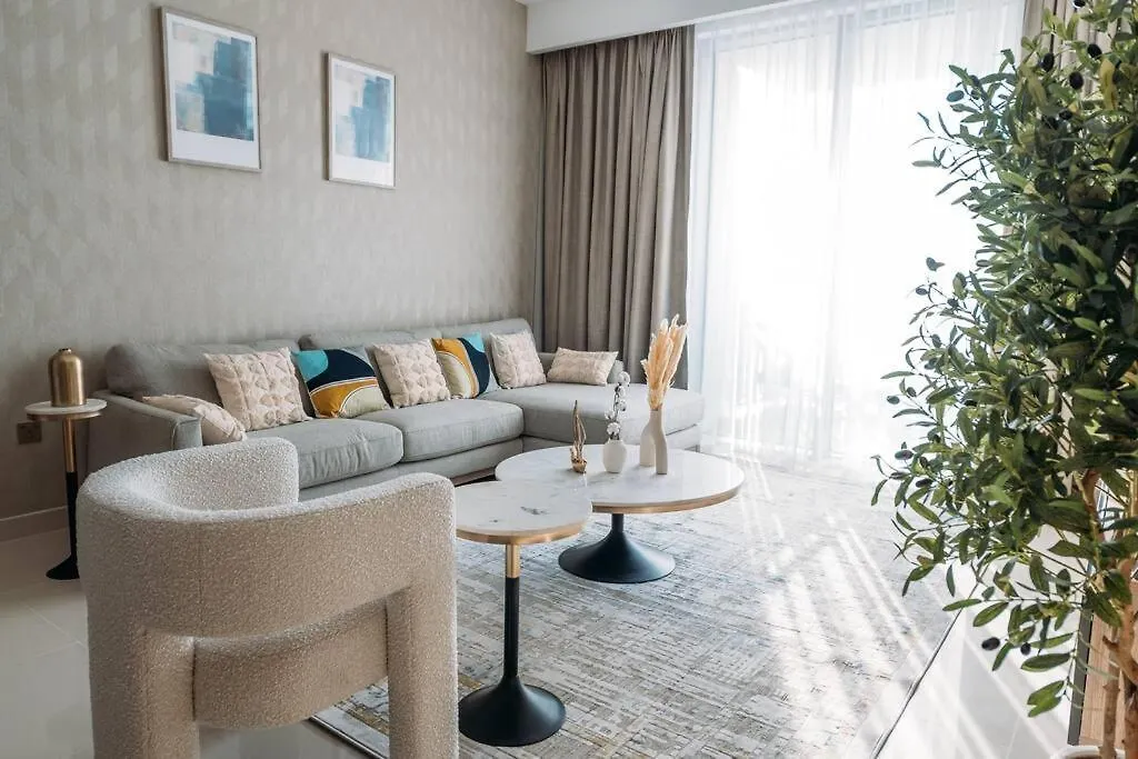 Modern & Chic 2Bedroom With Balcony Dubai Creek 0*,